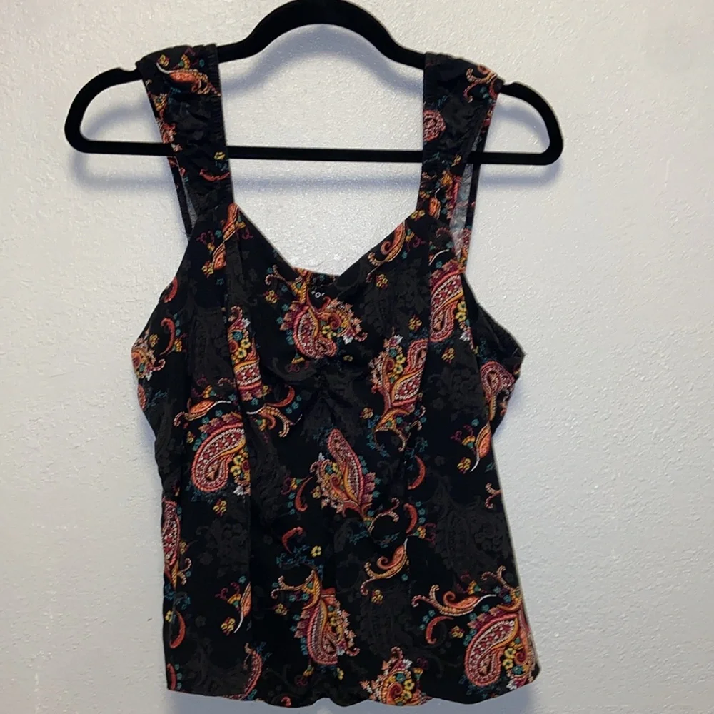 Torrid Black Black Paisley Sleeveless Smocked Sweetheart Neck Tank Top 3532 - Picture 2 of 11
